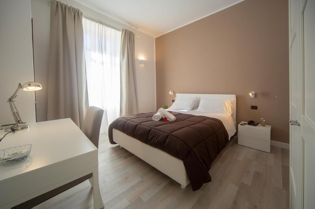Holiday Rooms Portale Pirrera Modica Exterior foto