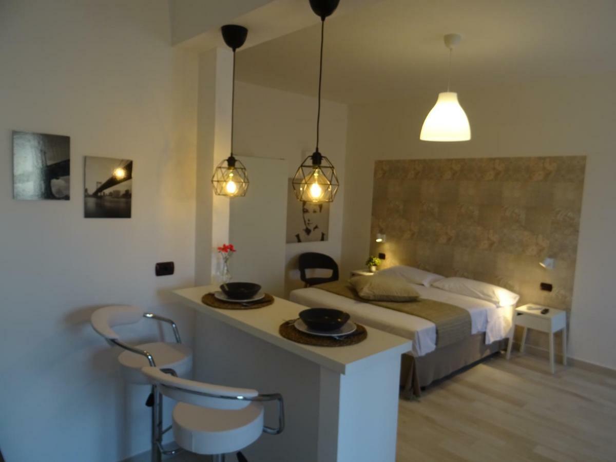 Holiday Rooms Portale Pirrera Modica Exterior foto